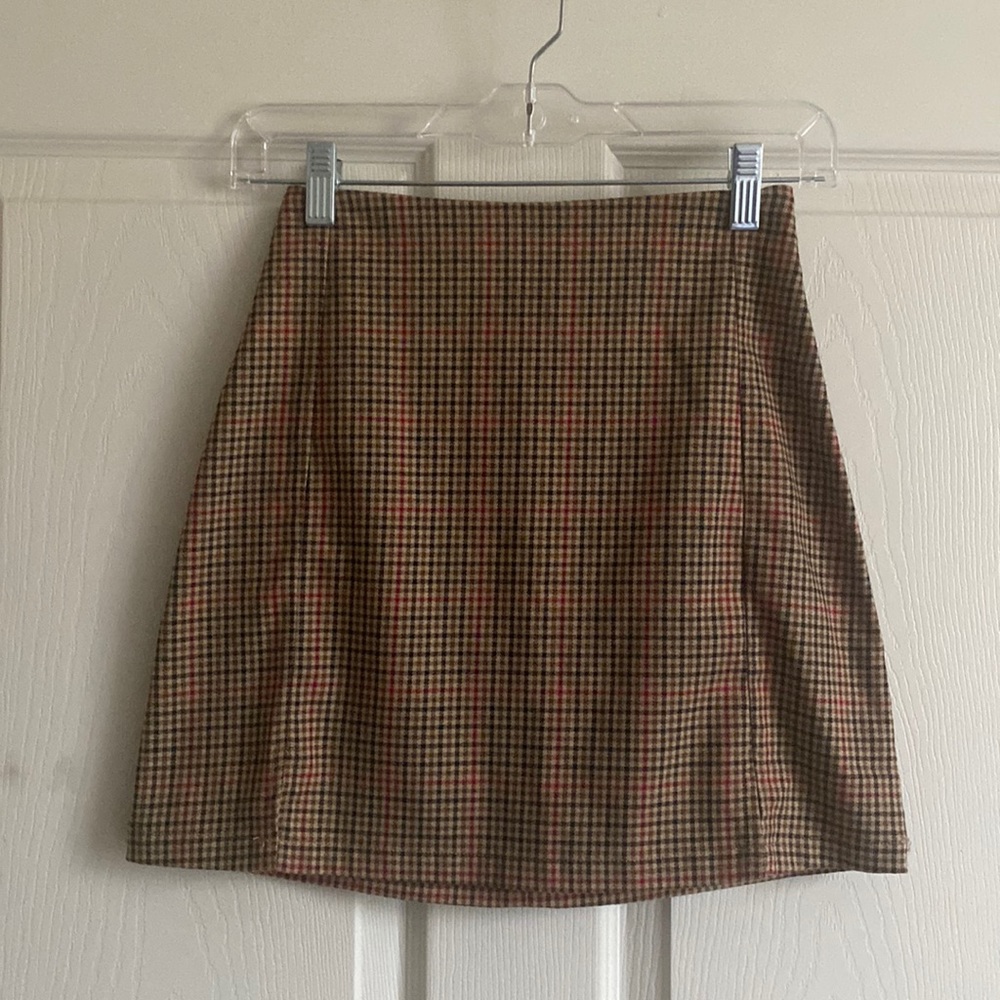 brandy melville plaid mini skirt